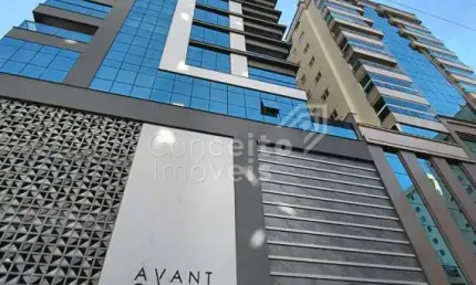 Apartamento com 3 quartos à venda na Rua 305, 296, Meia Praia, Itapema