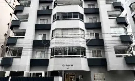 Apartamento com 3 quartos à venda na Rua 220, 278, Meia Praia, Itapema