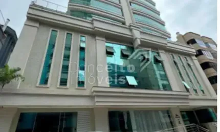 Apartamento com 4 quartos à venda na Rua 137, 90, Centro, Itapema