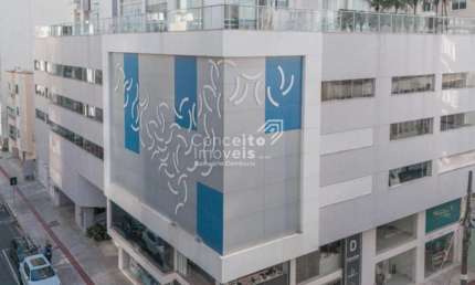 Apartamento com 3 quartos à venda na Rua 620, 110, Centro, Balneário Camboriú