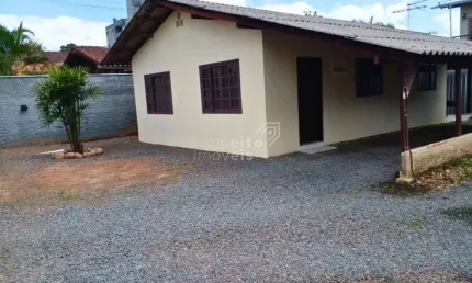 Casa com 5 quartos à venda na Vila Nova, Joinville 