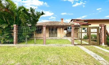 Casa com 3 quartos à venda na Estrada RS 30, 777, Atlântida Sul (Distrito), Osório