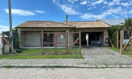 Casa com 3 quartos à venda na Avenida Paraguassu, 866, Noiva Do Mar, Xangri-Lá