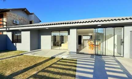 Refúgio dos Sonhos com Piscina – Conforto, Lazer e Espaço para Toda a Família