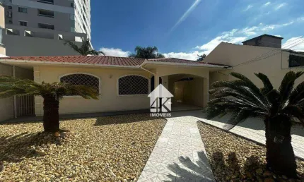 Casa com 2 dormitórios à venda, 100 m² por R$ 750.000 - Centro - Palhoça/SC