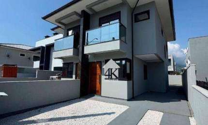 Sobrado com 3 dormitórios à venda, 105 m² por R$ 575.000 - Nova Palhoça - Palhoça/SC