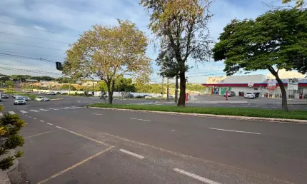 Terreno à venda na Avenida Pioneiro Maurício Mariani, 258, Jardim Itaipu, Maringá