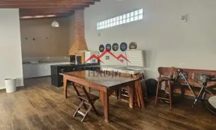Casa a venda com 3 dormitórios na região da Malota- Jundiaí/SP