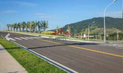 Terreno de 490,25 metros a venda Condomínio Alphaville em Jundiaí.