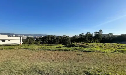 Terreno a venda no condomínio fechado bosque do horto em jundiaí.
