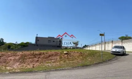Terreno a venda no Condomínio fechado Bella Vitta Jundiaí - SP