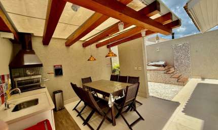 Casa a venda em Condomínio Fechado Reservatto, Engordadouro em Jundiaí SP.