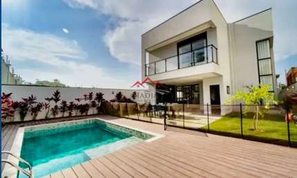 Casa à venda no Condomínio Parque das Camélias - Jundiaí - SP