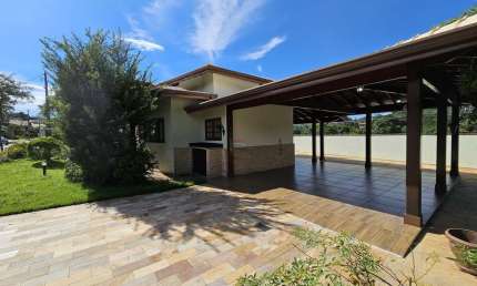 CASA À VENDA NO RESIDENCIAL TERRAS DO CARIBE EM VALINHOS - SP