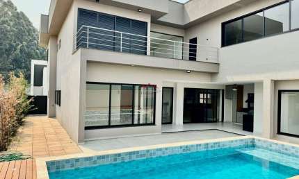 Casa á venda no condomínio Ecovilla Boa Vista em Valinhos - SP