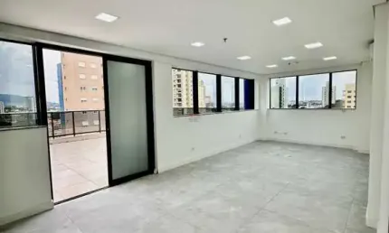 SALA COMERCIAL À VENDA NO EDIFÍCIO UFFIZI EM JUNDIAÍ - SP