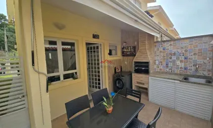 CASA À VENDA NO RESIDENCIAL CAMINHOS DA SERRA EM JUNDIAÍ - SP