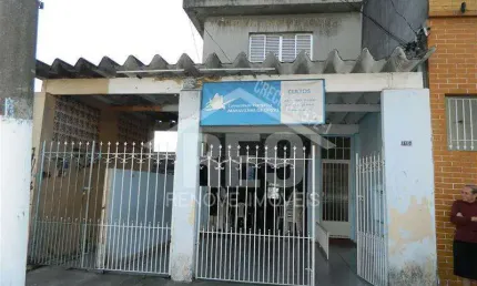 Casa à venda na Avenida Primavera de Caiena, Parque Santa Madalena, São Paulo