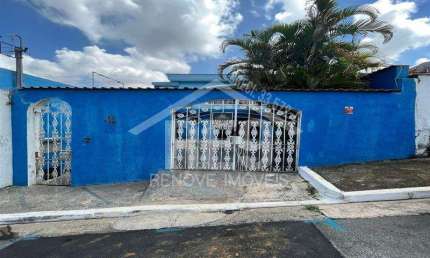 Casa com 3 quartos à venda na Rua Protágoras, Vila Cleonice, São Paulo