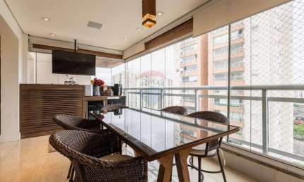 Apartamento à venda com 112m2, 2 suítes, varanda gourmet, 2 vagas e lazer completo na Barra Funda