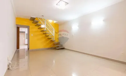 Casa à venda na Lapa com 106 metros 4 dormitórios 1 vaga