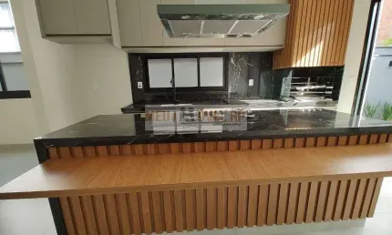 Ótima casa 3 suítes no Quinta dos Ventos no Vila do Golfe