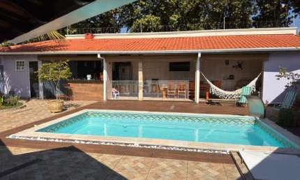 Casa com 3 dormitórios à venda, 280 m² por R$ 965.000 - Jardim Interlagos - Ribeirão Preto/SP
