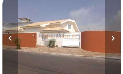 Casa com 4 quartos à venda no Centro, Ibitinga , 300 m2 por R$ 950.000