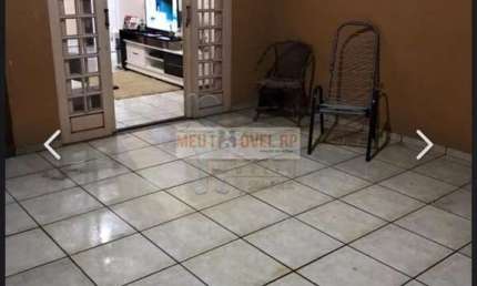 Casa à venda no bairro Jardim Herculano Fernandes - Ribeirão Preto/SP