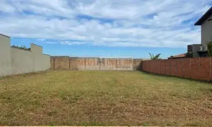 Terreno à venda, 780 m² por R$ 320.000 - Centro - Cravinhos/SP