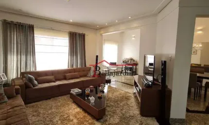 Sobrado com 3 dormitórios à venda, 326 m² - Bairro Campestre - Santo André/SP