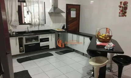 Sobrado com 3 dormitórios à venda, 276 m² - Vila Curuçá - Santo André/SP