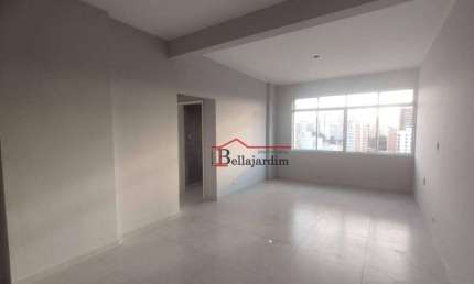 Sala comercial com 4 salas para alugar na Rua Doutor Cesário Mota, 393, Centro, Santo André