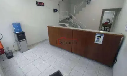 Sobrado com 3 dormitórios para alugar, 180 m² - Bairro Jardim - Santo André/SP