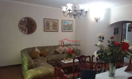 Casa com 3 dormitórios à venda, 254 m² - Bairro Campestre - Santo André/SP
