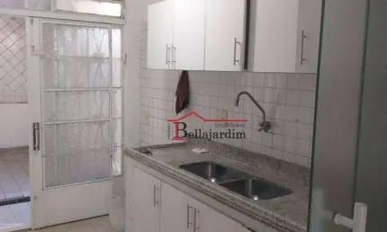 Sobrado com 3 dormitórios para alugar, 88m² - Bairro Campestre - Santo André/SP
