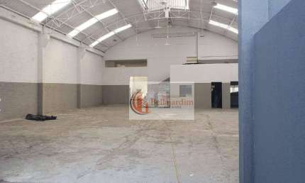 Galpão para alugar, 925m² - Bairro Campestre - Santo André/SP