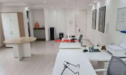 Oportunidade imperdível! sala mobiliada com ar condicionado, copa e banheiro - espaço ideal para seu negócio com 49 metros!