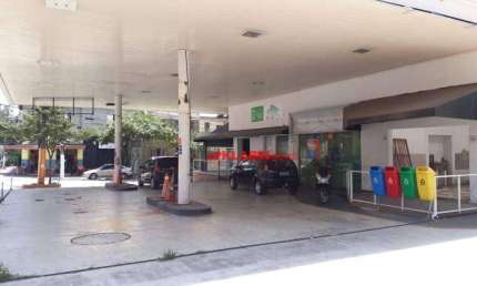Terreno com vocação para posto de gasolina, loja ou farmacia - 959m total - 623 área construída