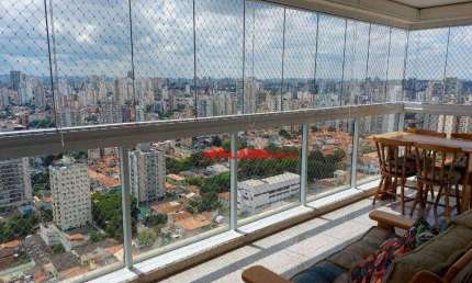Apartamento próximo ao Shopping Santa Cruz - 125m - 3 dormitórios sendo 1 suíte - 2 vaga - 3 banheiros - Lazer completo