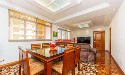 ** Lindo Apartamento de 4 Dormitórios sendo 1 Suíte com 3 Vagas de Garagem - 162m² de Área Privativa - 700m da Avenida Paulista e Metrô Brigadeiro **