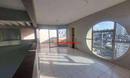 Cobertura Duplex de 2 Dormitórios com 2 Vagas de Garagem e 89.55m² de Área Útil - Piso Superior com Ampla Sala e Área Externa com Churrasqueira