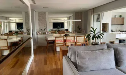 Lindo apartamento à venda na chácara inglesa, em rua tranquila, 132m², 3 quartos (1suíte), 3 vagas, lazer completo.