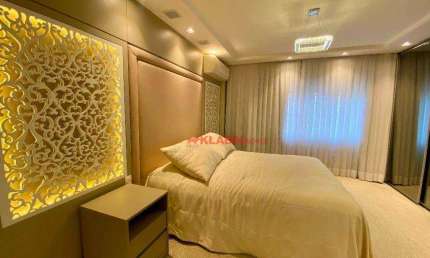 Casa Impecável com 384m², 3 Suítes, Piscina e Estrutura para Eventos