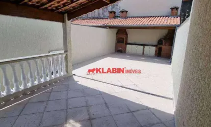 Belíssimo sobrado 3 suítes com 4 vagas de garagem (com churrasqueira e salão de festas - excelente localização)