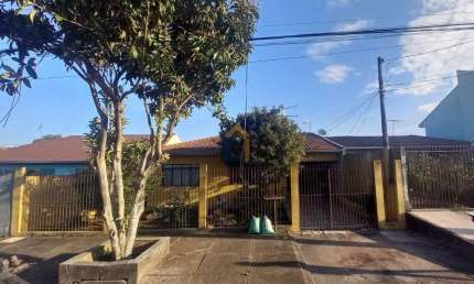 CASA 3 QUARTOS COM EDÍCULA NO CAPÃO DA IMBUIA 220 m²