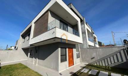 LINDO SOBRADO NOVO 3 QUARTOS NO CAPÃO DA IMBUIA 132 m²