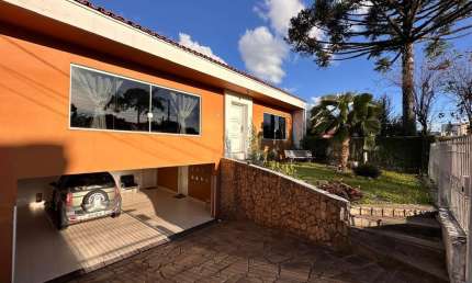 Casa com 4 quartos à venda na Rua Alberto Bahr, 104, Tarumã, Curitiba