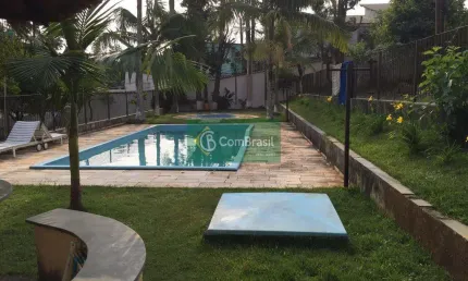 Casa com 5 quartos à venda na Rua Coronel Cardoso de Siqueira, 3003, Centro, Mogi das Cruzes