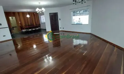 Vende Sobrado com   4 dormitórios - Vila Oliveira SP
